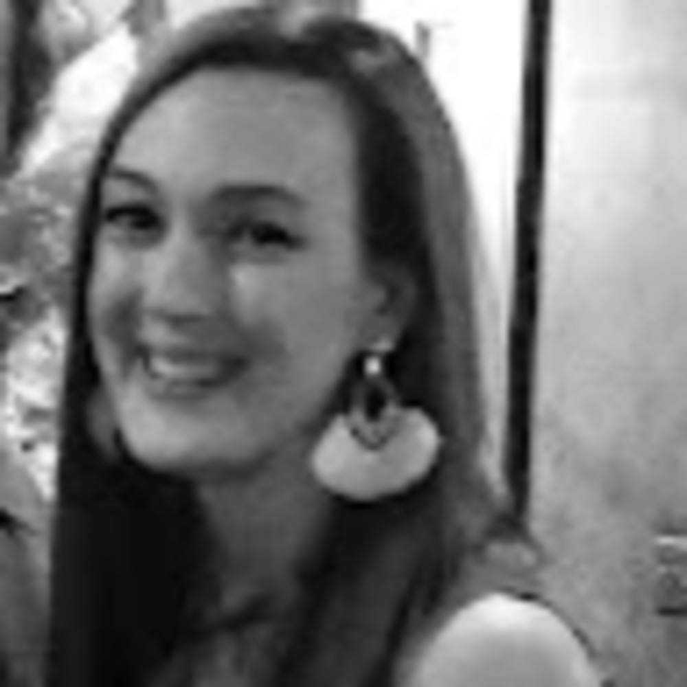 Meet your Posher, Rebecca